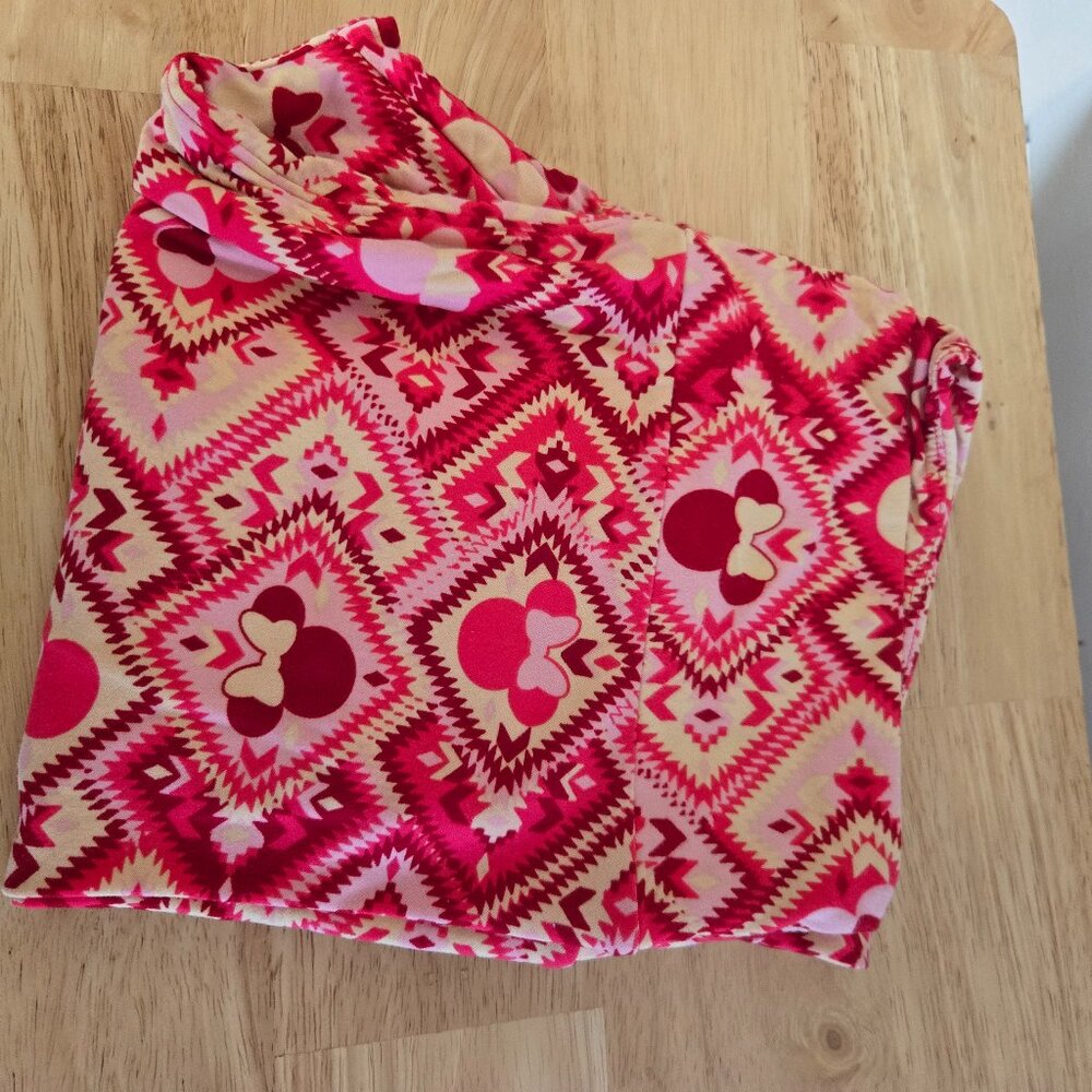 Lularoe Disney Minnie Aztec Design Leggings- Pink Red, Cream- T/C